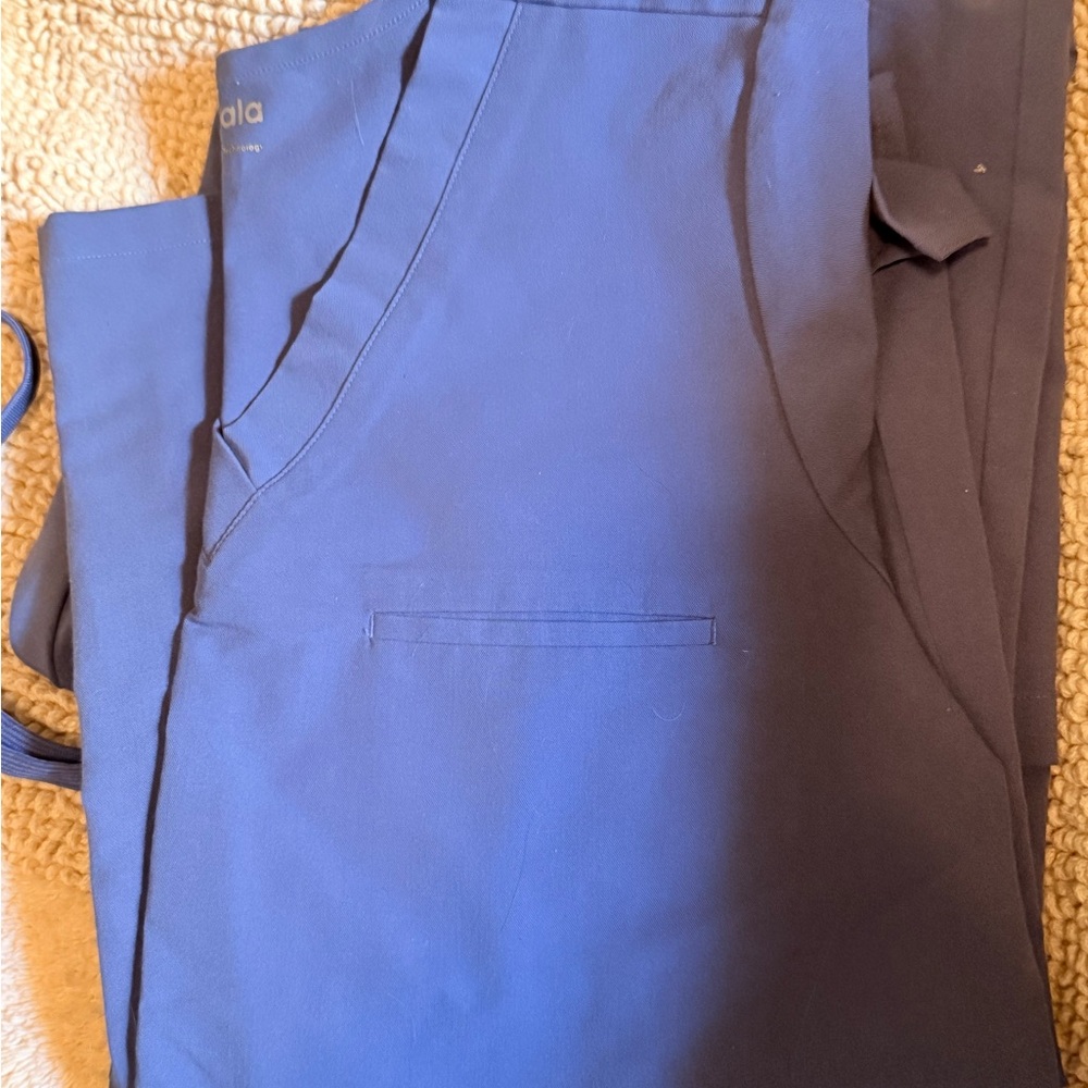 Women’s pewter blue v-neck top and  Jogger-Style Scrub Pants by Mandala